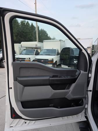 2024 Ford, dovoz USA — foto 10 z 12