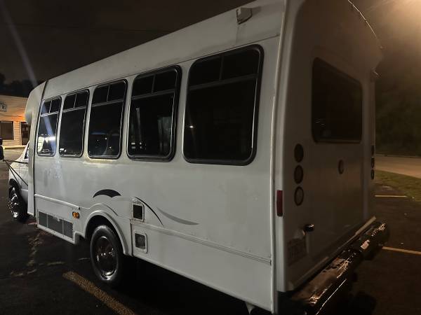 Ford, dovoz USA — foto 5 z 12
