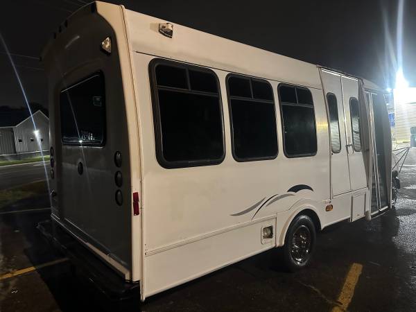 Ford, dovoz USA — foto 7 z 12