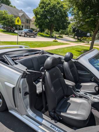 2003 Ford, dovoz USA — foto 12 z 12