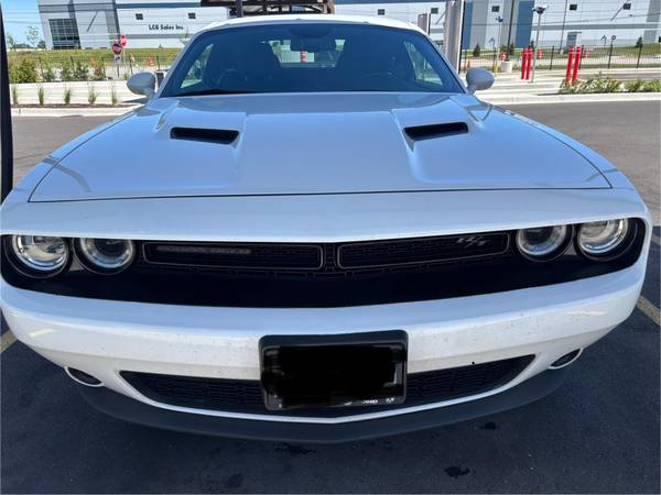 2018 Dodge, dovoz USA — foto 5 z 12
