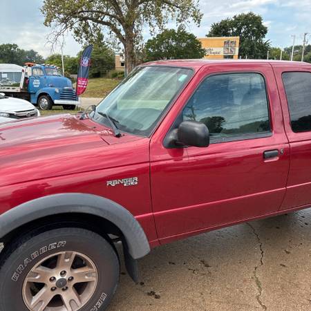 2002 Ford, dovoz USA — foto 4 z 12