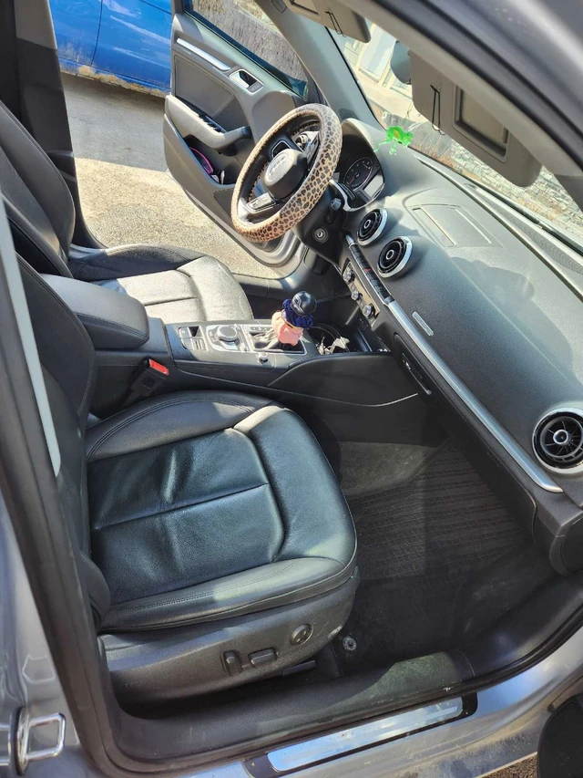 2017 Audi A3, 155 000 km, dovoz Kanada — foto 3 z 4