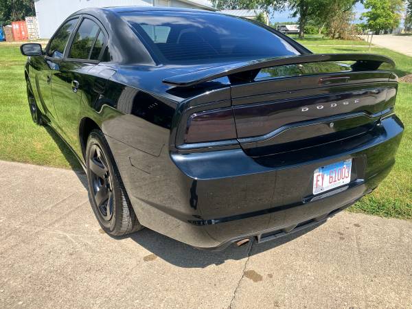 2014 Dodge, dovoz USA — foto 12 z 12