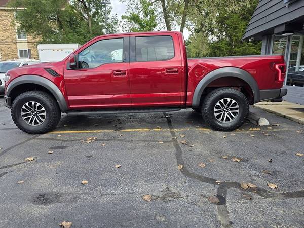 2019 Ford, dovoz USA — foto 9 z 12