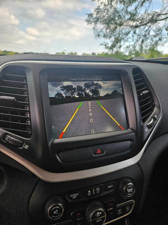 Jeep, dovoz USA — foto 7 z 9
