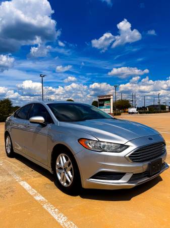 2018 Ford, dovoz USA — foto 3 z 12