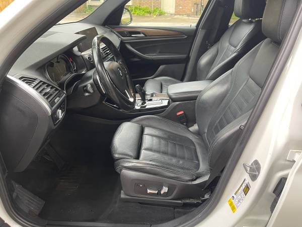 2019 BMW, dovoz USA — foto 11 z 12