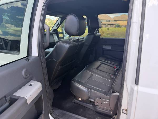 2016 Ford, dovoz USA — foto 8 z 10