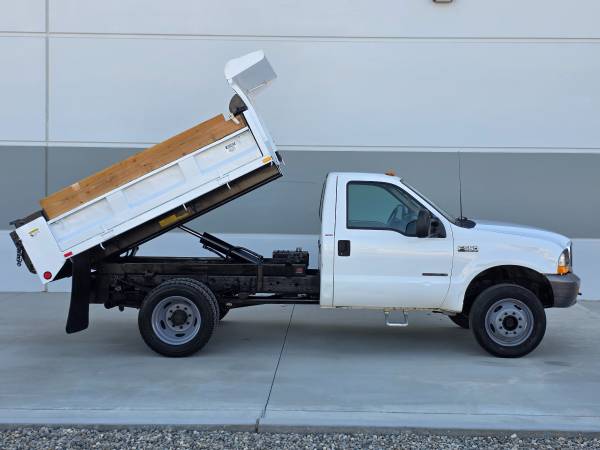 2000 Ford, dovoz USA — foto 3 z 12