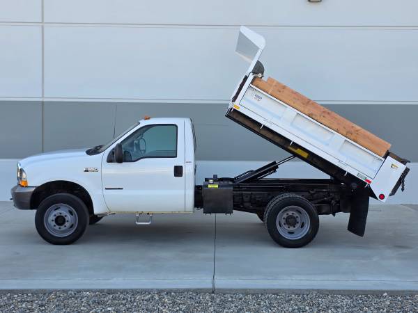 2000 Ford, dovoz USA — foto 8 z 12