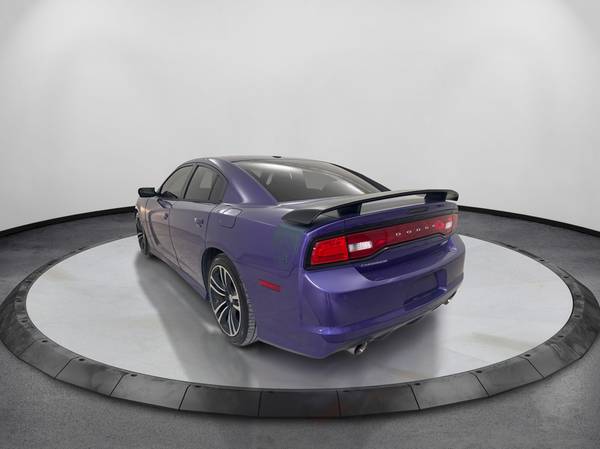 2014 Dodge, dovoz USA — foto 4 z 11