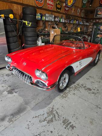 1962 Corvette, dovoz USA — foto 2 z 9