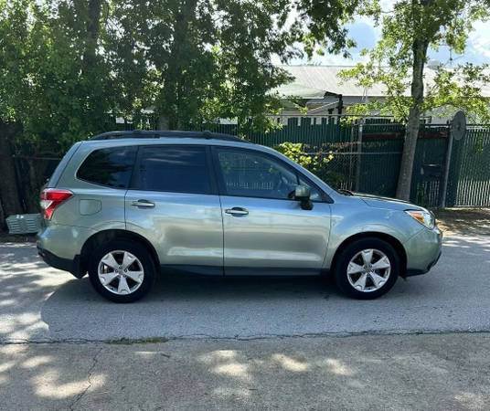 2015 Subaru, dovoz USA — foto 3 z 12