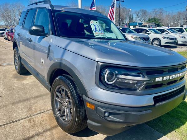 2021 Ford, dovoz USA — foto 9 z 12