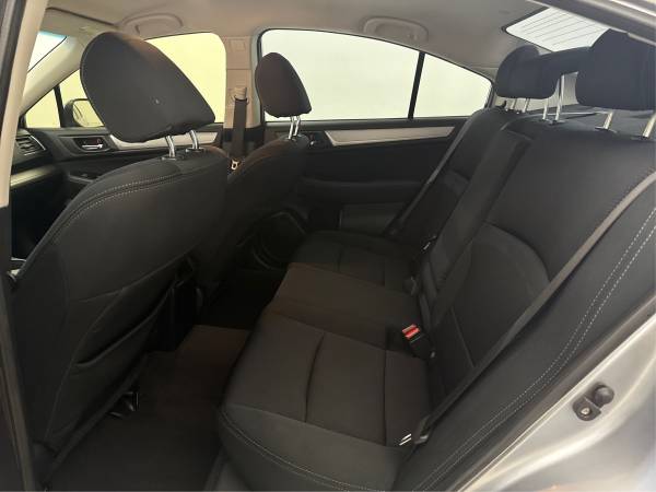 2017 Subaru, dovoz USA — foto 11 z 11