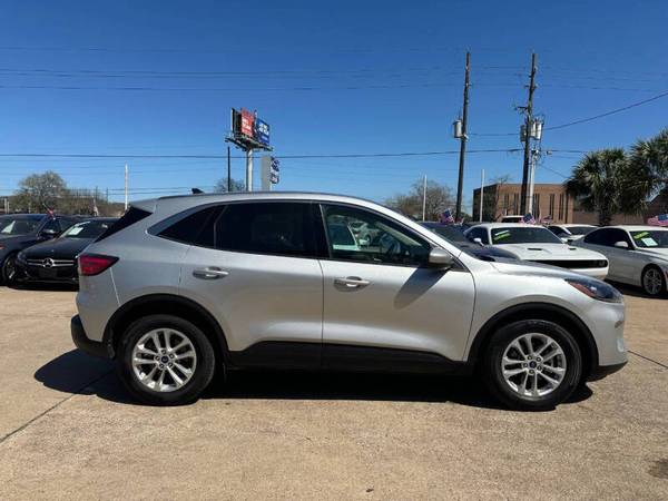 2020 Ford, dovoz USA — foto 4 z 12