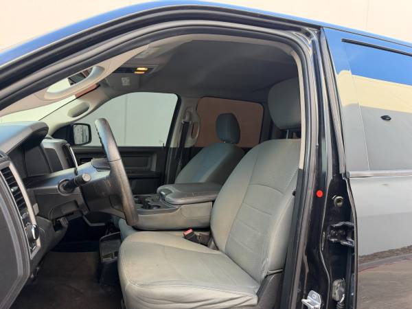2017 Dodge, dovoz USA — foto 10 z 11