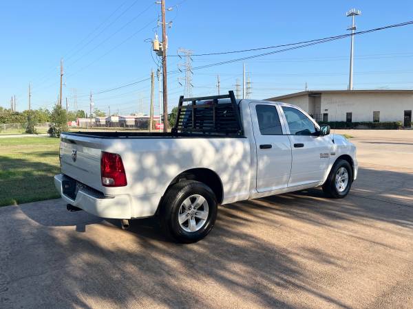 2015 Dodge, dovoz USA — foto 5 z 11