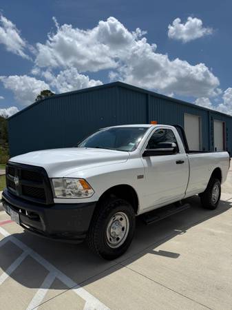 2018 Dodge, dovoz USA — foto 1