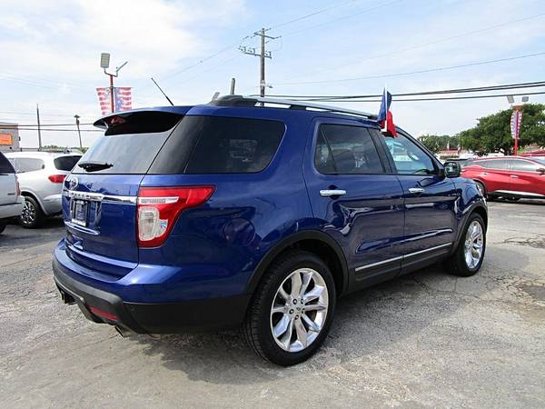 2015 Ford, dovoz USA — foto 4 z 12