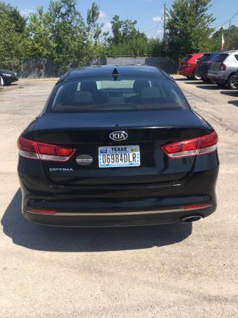2016 Kia, dovoz USA — foto 4 z 12