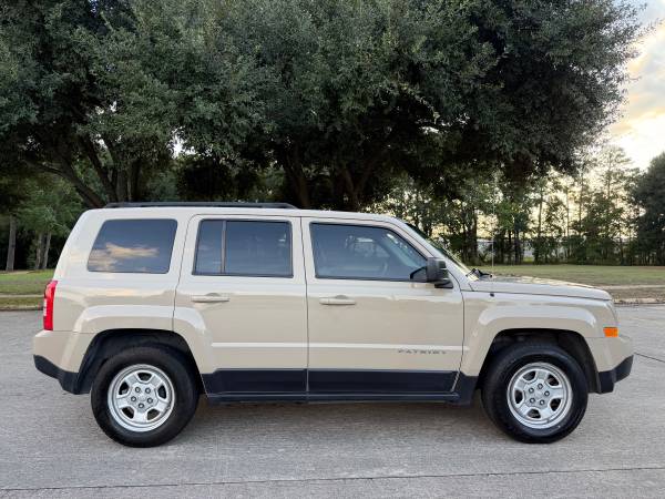 2017 Jeep, dovoz USA — foto 6 z 12