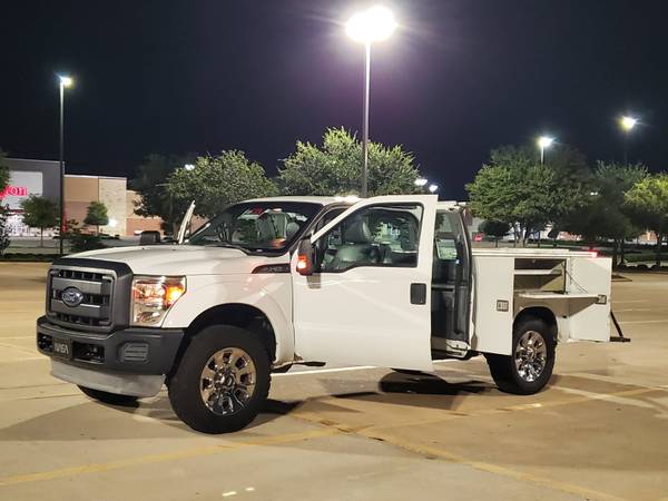 2013 Ford, dovoz USA — foto 3 z 12