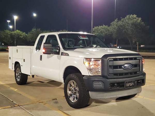 2013 Ford, dovoz USA — foto 8 z 12