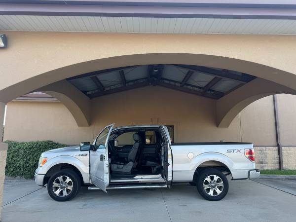 2014 Ford, dovoz USA — foto 5 z 8