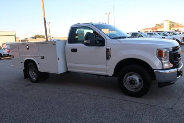 2021 Ford, dovoz USA — foto 4 z 12