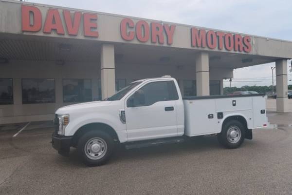 2019 Ford, dovoz USA — foto 2 z 12