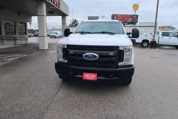 2019 Ford, dovoz USA — foto 3 z 12