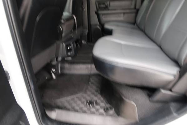2024 RAM, dovoz USA — foto 11 z 12