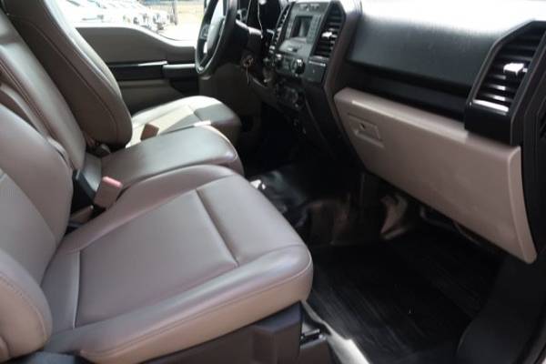 2018 Ford, dovoz USA — foto 10 z 12