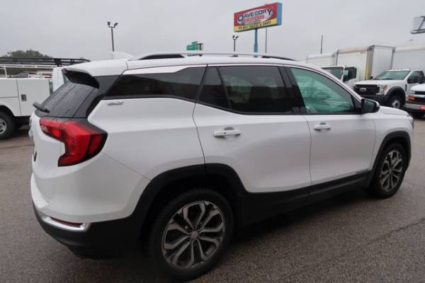 2019 GMC, dovoz USA — foto 5 z 12