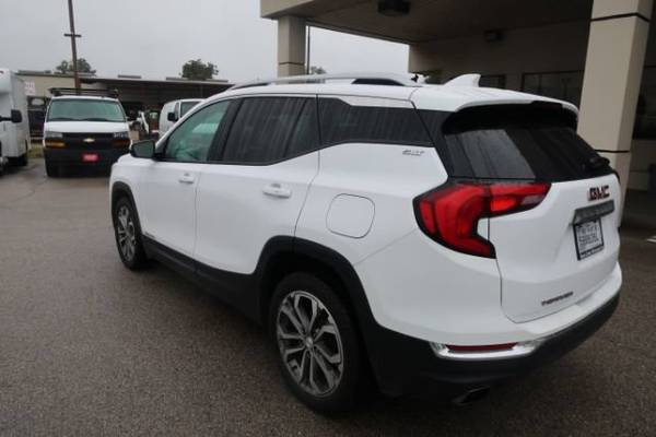 2019 GMC, dovoz USA — foto 7 z 12