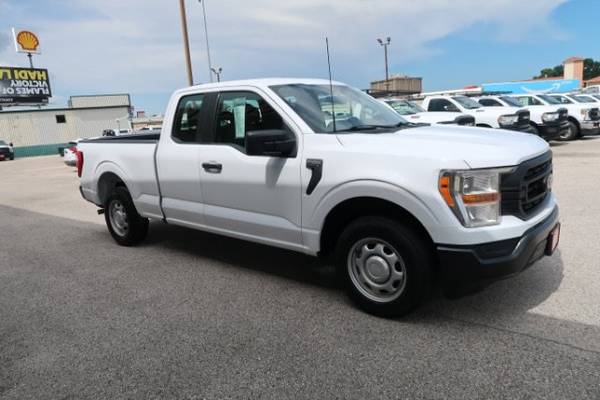2022 Ford, dovoz USA — foto 4 z 12