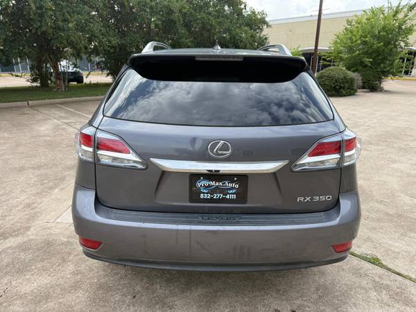 2014 Lexus, dovoz USA — foto 4 z 12