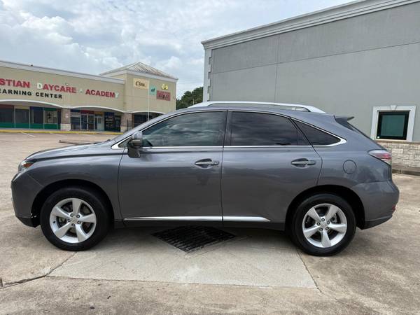 2014 Lexus, dovoz USA — foto 6 z 12