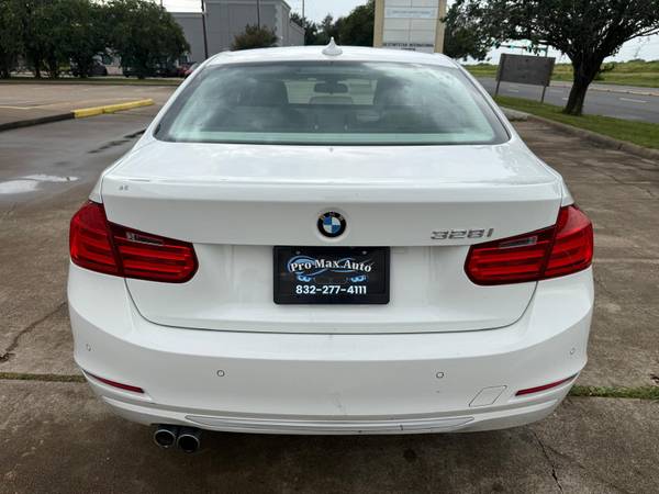 2013 BMW, dovoz USA — foto 4 z 12