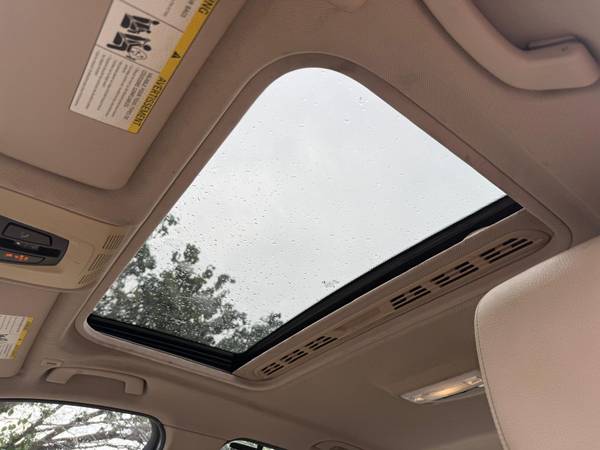 2013 BMW, dovoz USA — foto 9 z 12