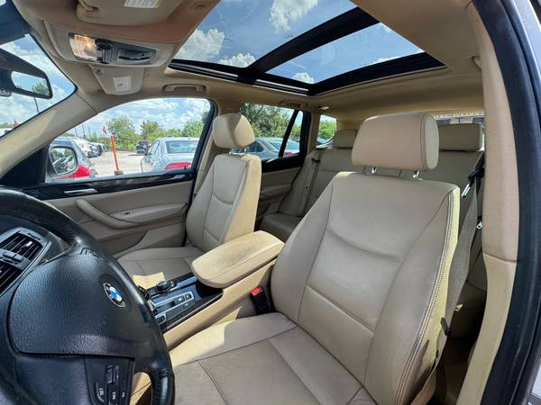 2013 BMW, dovoz USA — foto 7 z 12