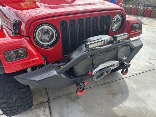 2005 Jeep, dovoz USA — foto 2 z 12