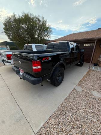 2008 Ford, dovoz USA — foto 9 z 12