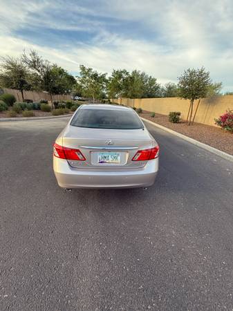 2007 Lexus, dovoz USA — foto 6 z 12