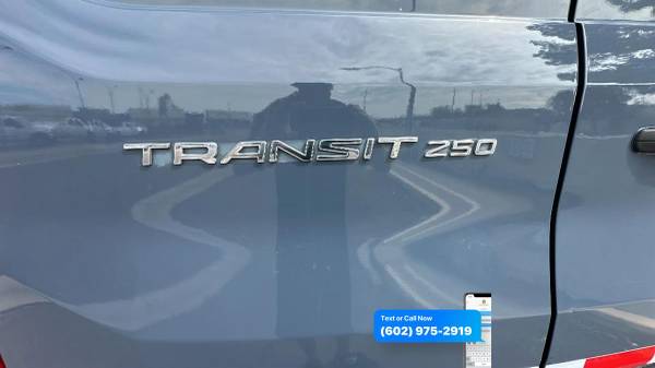 2020 Ford, dovoz USA — foto 4 z 12