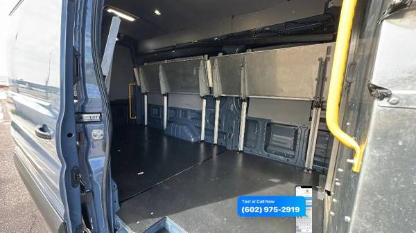 2020 Ford, dovoz USA — foto 9 z 12