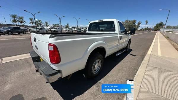 2015 Ford, dovoz USA — foto 5 z 12
