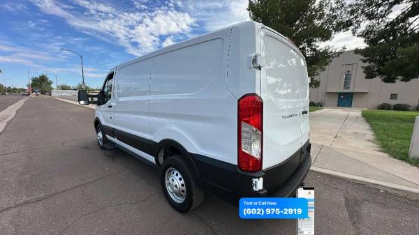 2023 Ford, dovoz USA — foto 2 z 12